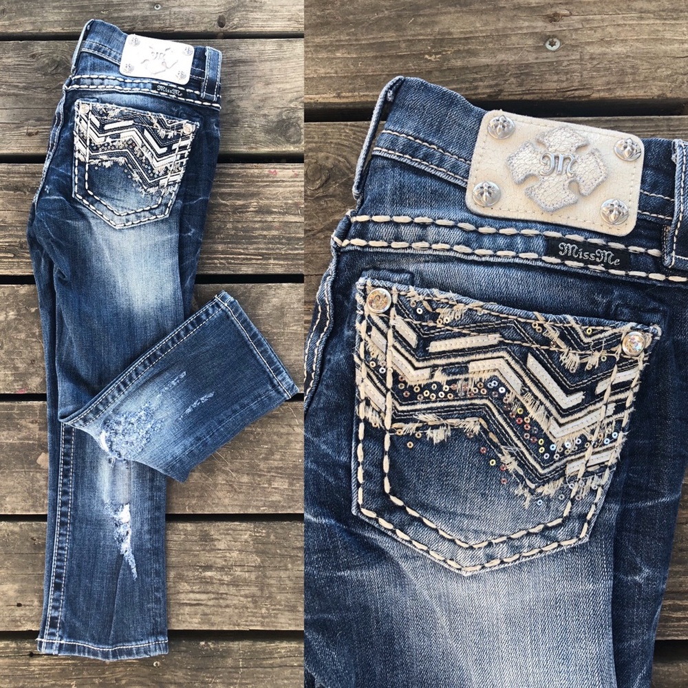 Miss me cropped *tribal/sequin